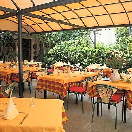 Fiorentino Szálloda 2*