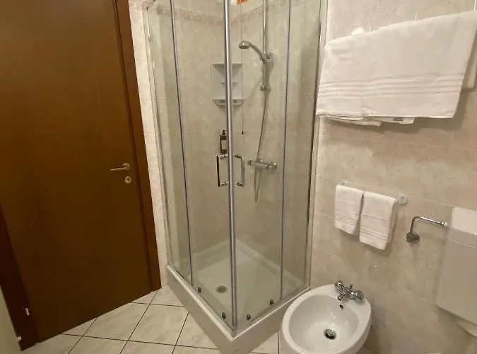 Fiorentino فندق ستريزا