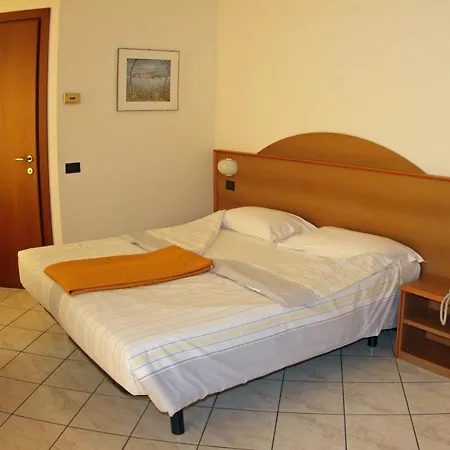 酒店 Fiorentino 斯特雷萨