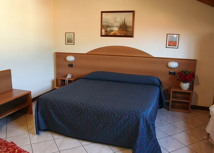 Fiorentino Hotell 2*